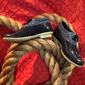 TOMMY HILFIGER Navy & Stars rain shoes sz 6